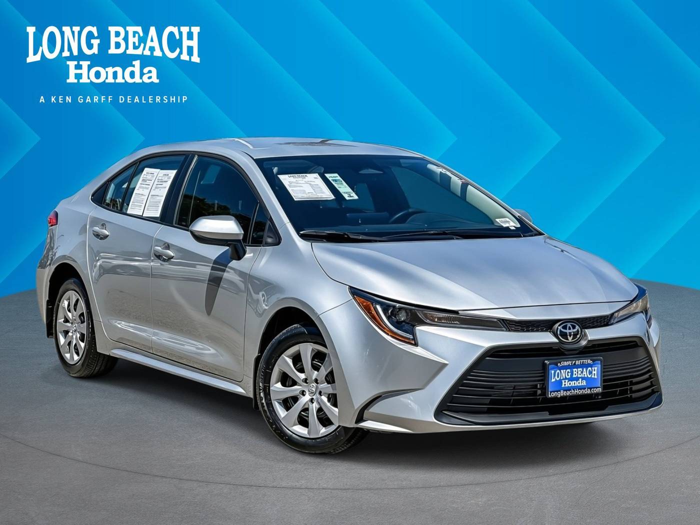 2025 Toyota Corolla LE — Sedan — 21 mi — Signal Hill, CA