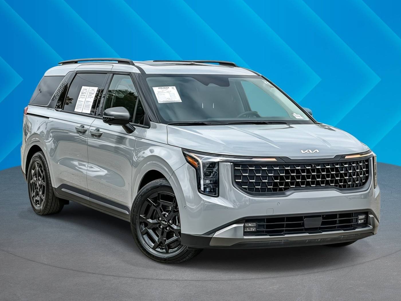 2025 Kia Carnival SX Prestige — Minivan — 229 mi — Signal Hill, CA