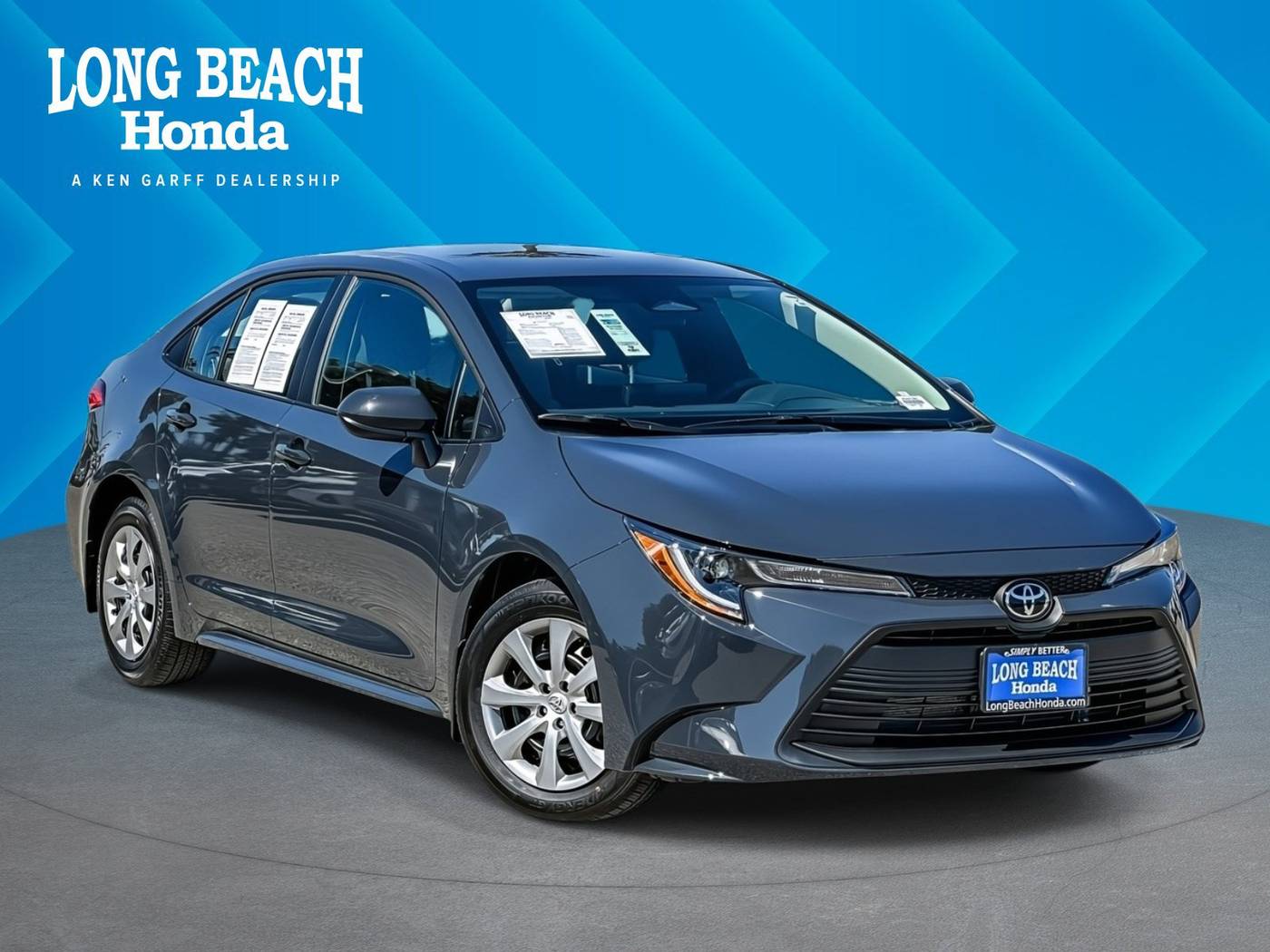 2025 Toyota Corolla LE — Sedan — 21 mi — Signal Hill, CA