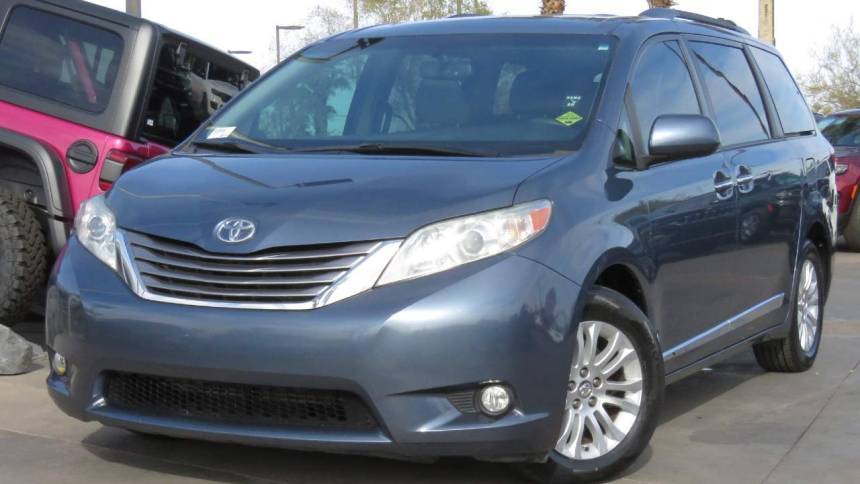 2017 Toyota Sienna XLE — Minivan — 66,354 mi — Henderson, NV