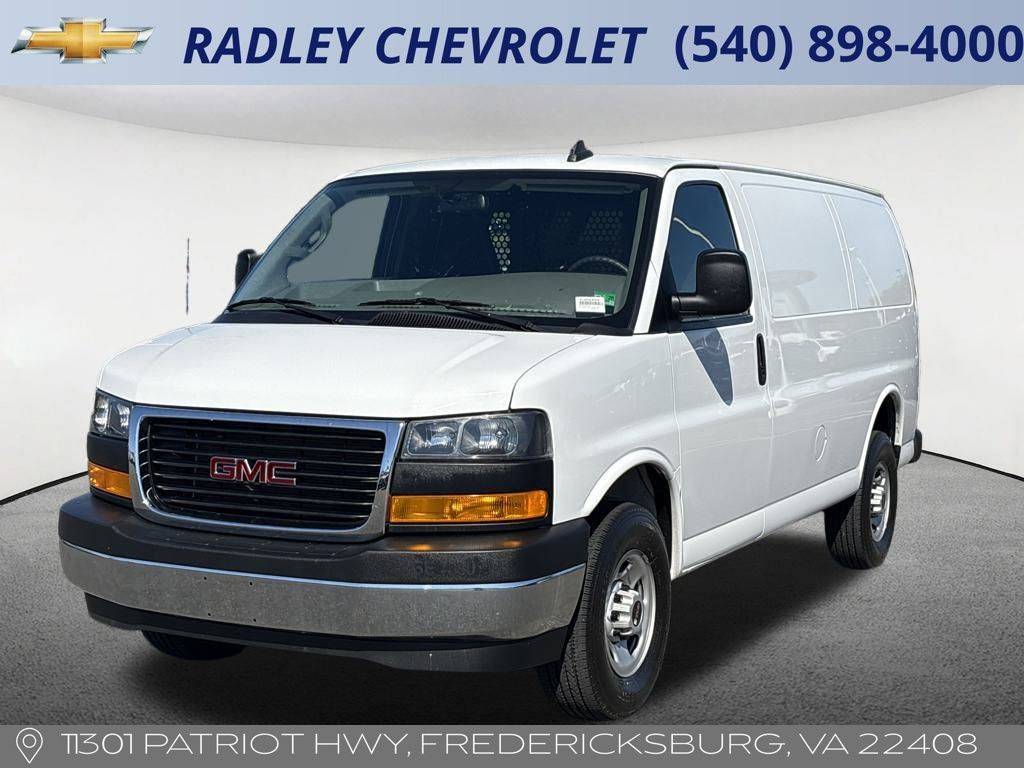 2023 GMC Savana Cargo Van Base — Cargo Van — 17,340 mi — Fredericksburg, VA
