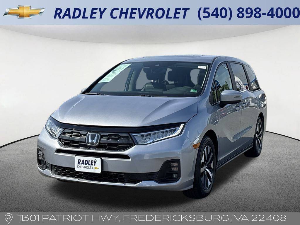 2025 Honda Odyssey EX-L — Minivan — 2,860 mi — Fredericksburg, VA