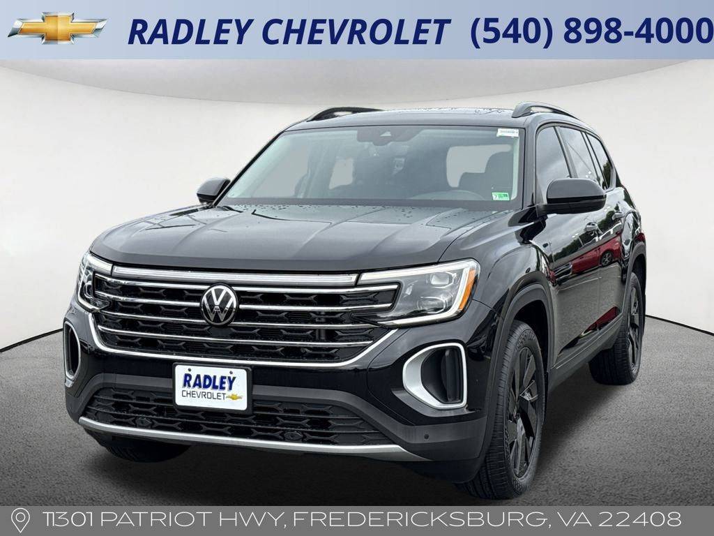 2024 Volkswagen Atlas SE with Technology — SUV — 33,707 mi — Fredericksburg, VA