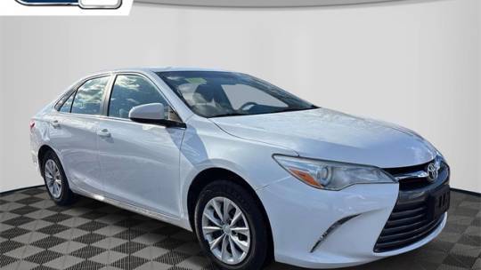 2017 Toyota Camry LE — Sedan — 35,715 mi — Brockton, MA