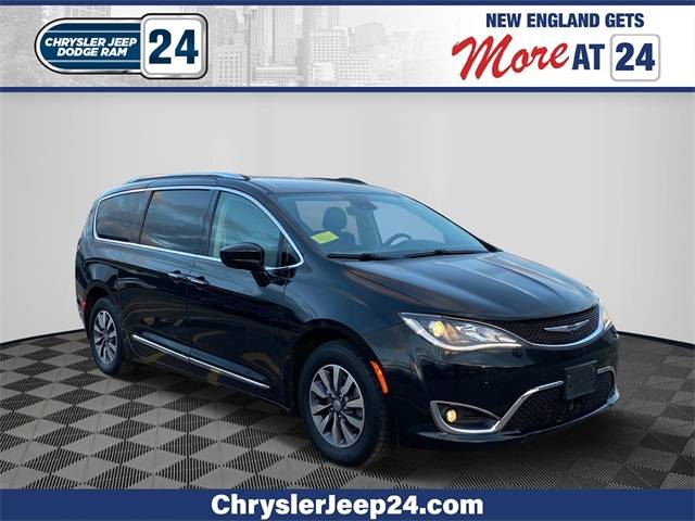 2020 Chrysler Pacifica Touring L Plus — Minivan — 96,095 mi — Brockton, MA