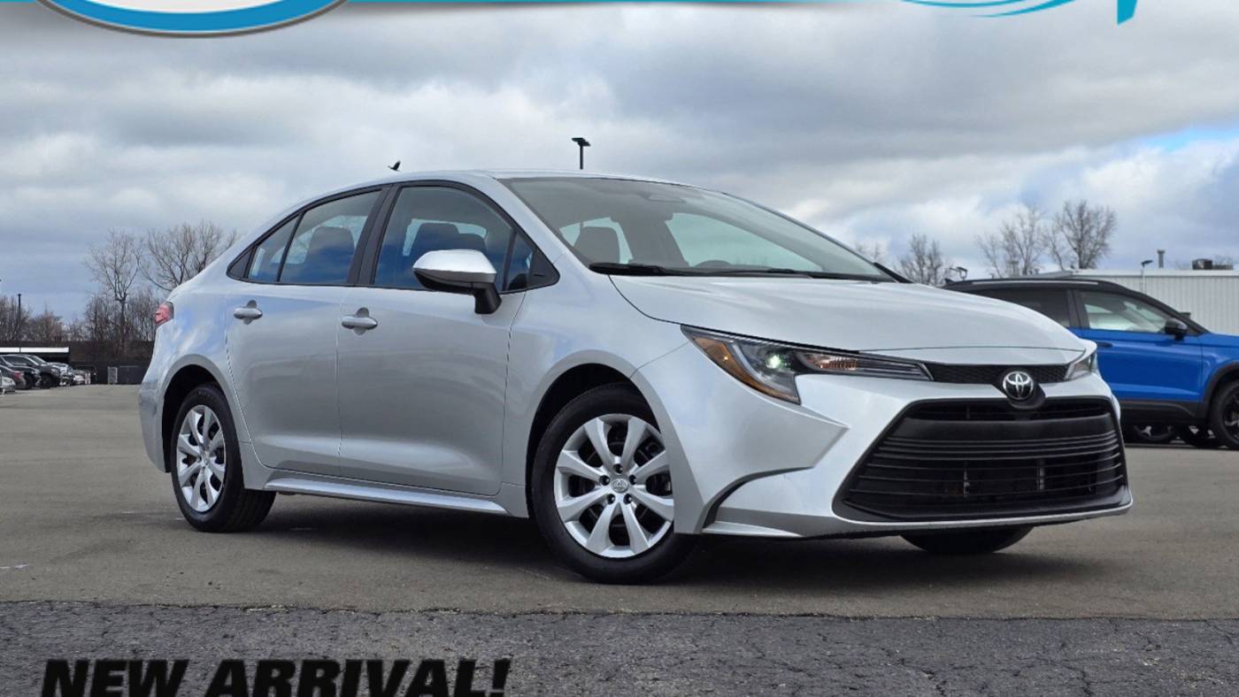 2023 Toyota Corolla LE — Sedan — 29,950 mi — Columbus, OH