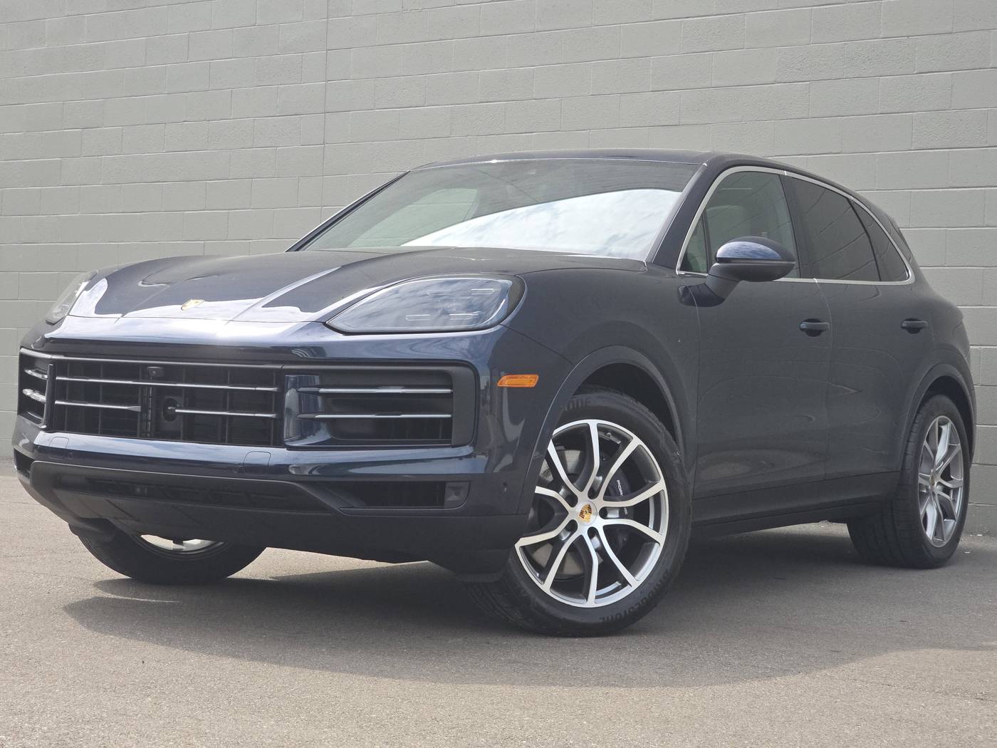 2024 Porsche Cayenne Standard — SUV — 560 mi — Columbus, OH