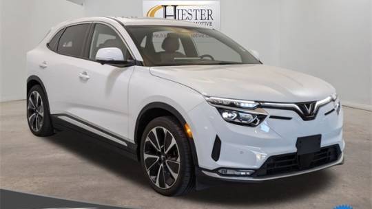 2023 VinFast VF 8