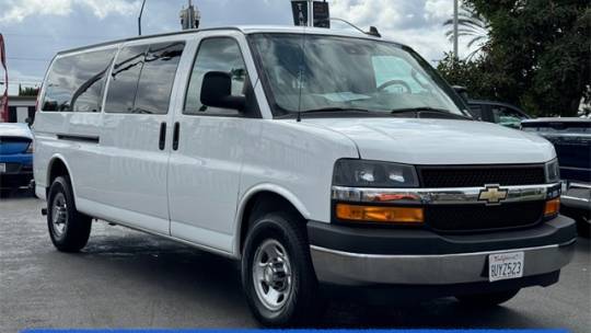 2021 Chevrolet Express Passenger LT — Passenger Van — 61,974 mi — Montebello, CA