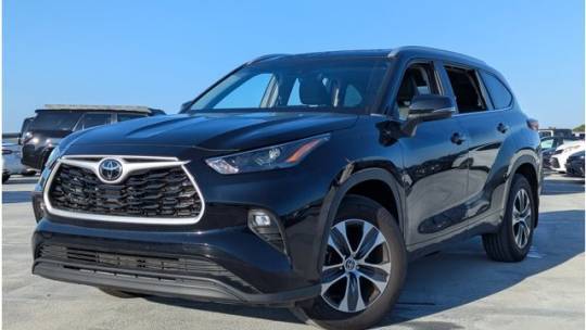2023 Toyota Highlander XLE — SUV — 28,223 mi — Fort Myers, FL