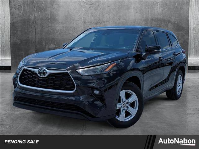 2022 Toyota Highlander LE — SUV — 18,321 mi — Fort Myers, FL