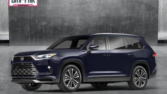 2024 Toyota Grand Highlander XLE — SUV — 10,626 mi — Fort Myers, FL