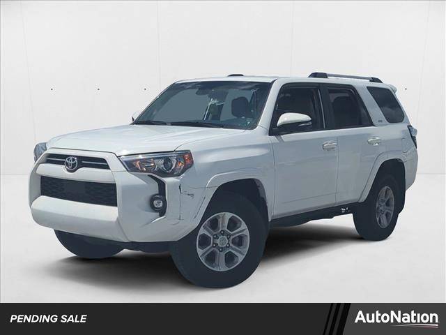 2022 Toyota 4Runner SR5 Premium — SUV — 18,287 mi — Fort Myers, FL
