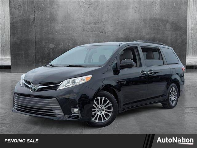 2019 Toyota Sienna XLE — Minivan — 164,386 mi — Fort Myers, FL