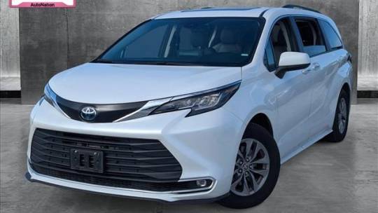 2023 Toyota Sienna XLE — Minivan — 62,731 mi — Fort Myers, FL