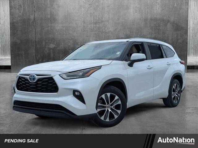 2023 Toyota Highlander Hybrid XLE — SUV — 23,413 mi — Fort Myers, FL