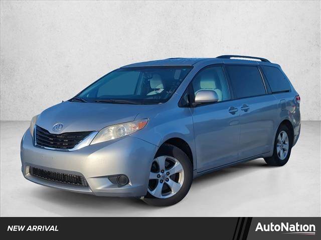 2014 Toyota Sienna LE — Minivan — 147,849 mi — Fort Myers, FL