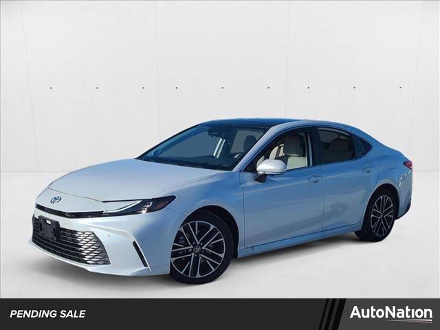 2025 Toyota Camry Hybrid XLE — Sedan — 1,500 mi — Fort Myers, FL
