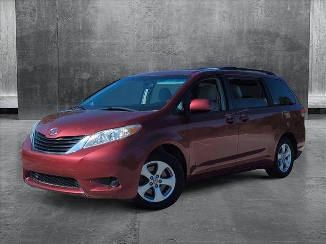 2012 Toyota Sienna LE — Minivan — 177,663 mi — Fort Myers, FL