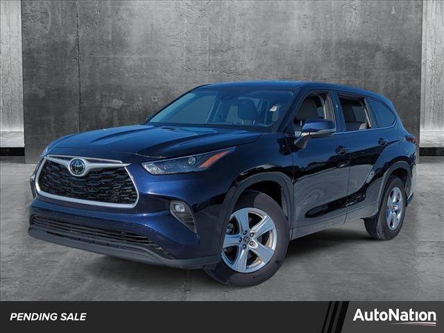 2022 Toyota Highlander LE — SUV — 38,998 mi — Fort Myers, FL