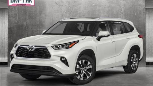 2021 Toyota Highlander XLE — SUV — 29,102 mi — Fort Myers, FL