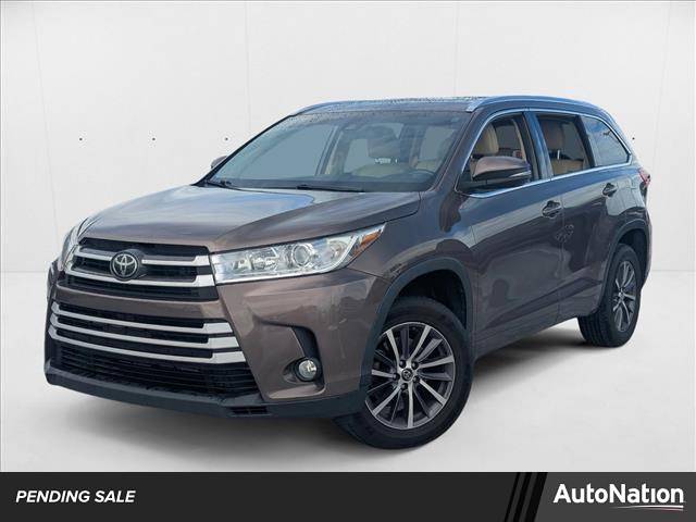 2018 Toyota Highlander XLE — SUV — 92,535 mi — Fort Myers, FL