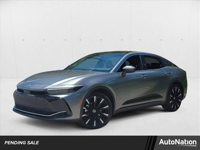 2025 Toyota Crown Platinum — Sedan — 13,373 mi — Fort Myers, FL