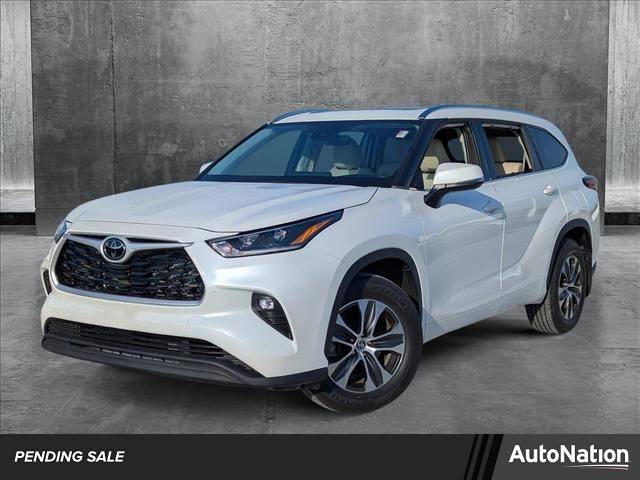 2021 Toyota Highlander XLE — SUV — 7,211 mi — Fort Myers, FL