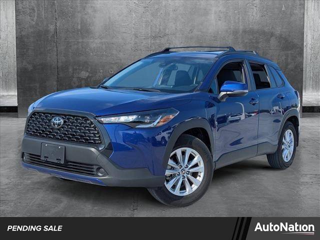 2022 Toyota Corolla Cross LE — SUV — 8,716 mi — Fort Myers, FL