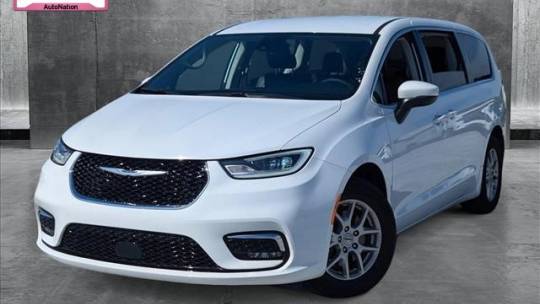 2023 Chrysler Pacifica Touring L — Minivan — 62,612 mi — Fort Myers, FL