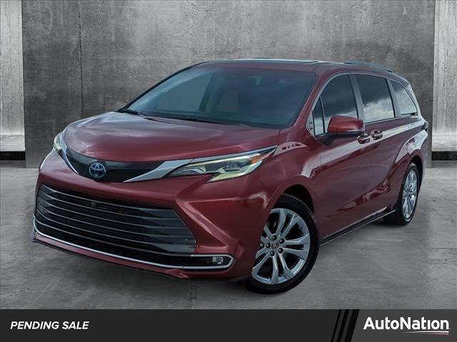 2023 Toyota Sienna Platinum — Minivan — 11,694 mi — Fort Myers, FL