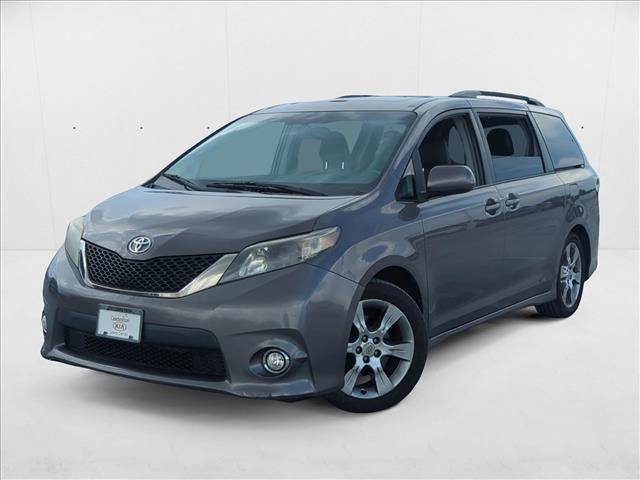 2012 Toyota Sienna SE — Minivan — 140,535 mi — Fort Myers, FL