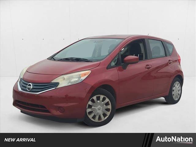 2015 Nissan Versa 1.6 SV — Hatchback — 136,723 mi — Fort Myers, FL