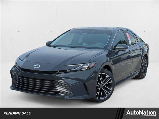 2025 Toyota Camry Hybrid XLE — Sedan — 12,815 mi — Fort Myers, FL