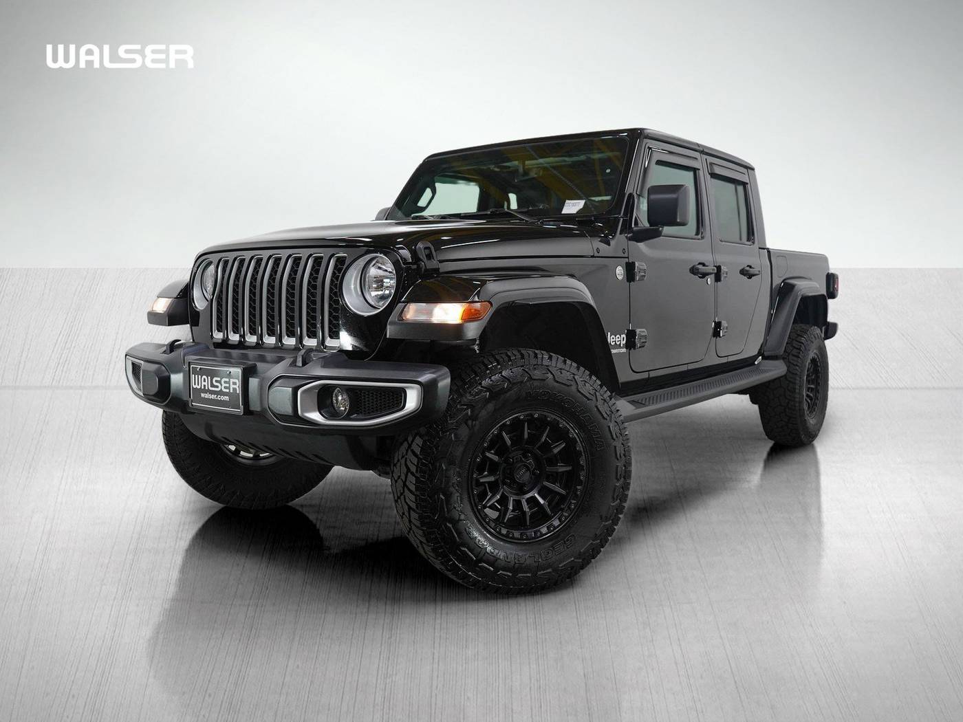 2022 Jeep Gladiator Overland — Pickup Truck — 18,324 mi — White Bear Lake, MN