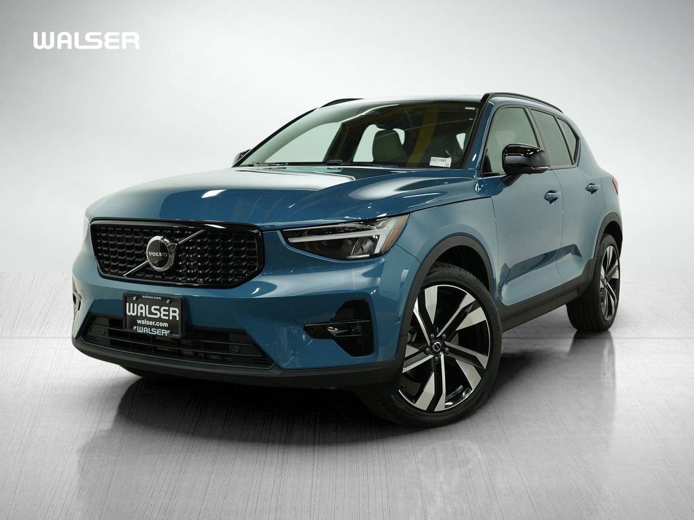 2023 Volvo XC40 Plus — SUV — 21,865 mi — White Bear Lake, MN