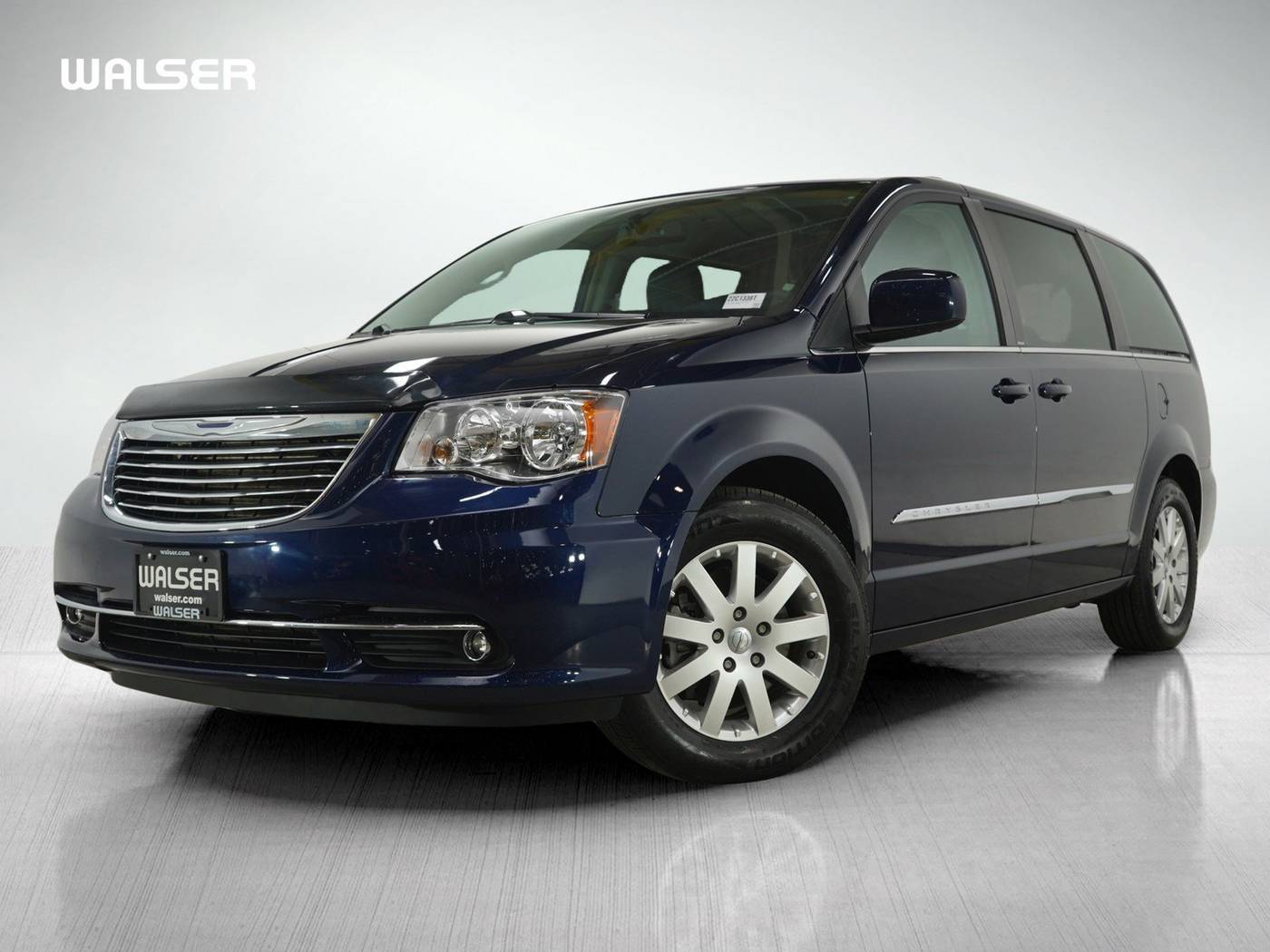 2014 Chrysler Town & Country Touring — Minivan — 103,571 mi — White Bear Lake, MN