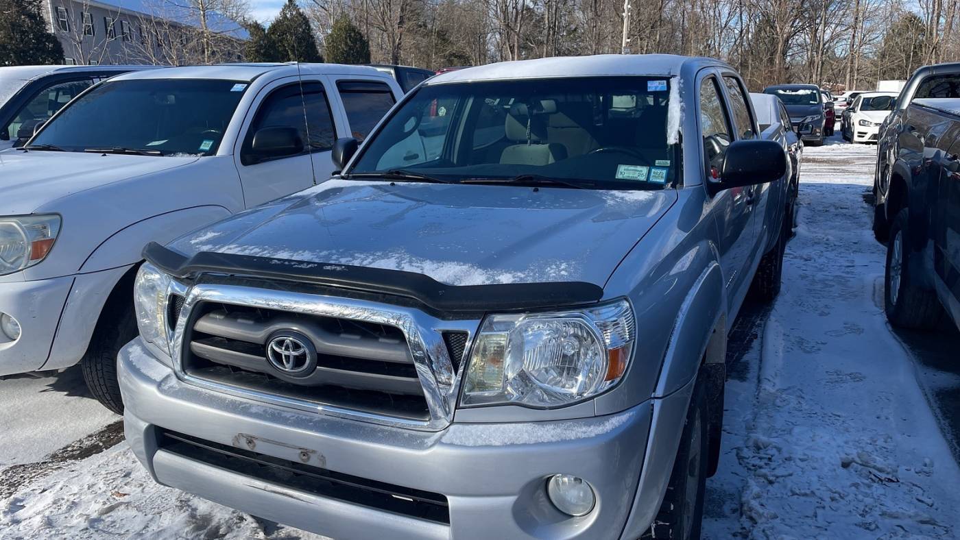 2010 Toyota Tacoma Base — Pickup Truck — 120,957 mi — Wappingers Falls, NY