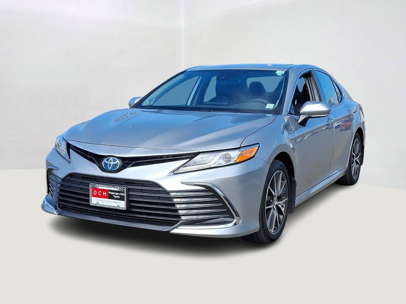 2023 Toyota Camry Hybrid XLE — Sedan — 19,360 mi — Wappingers Falls, NY