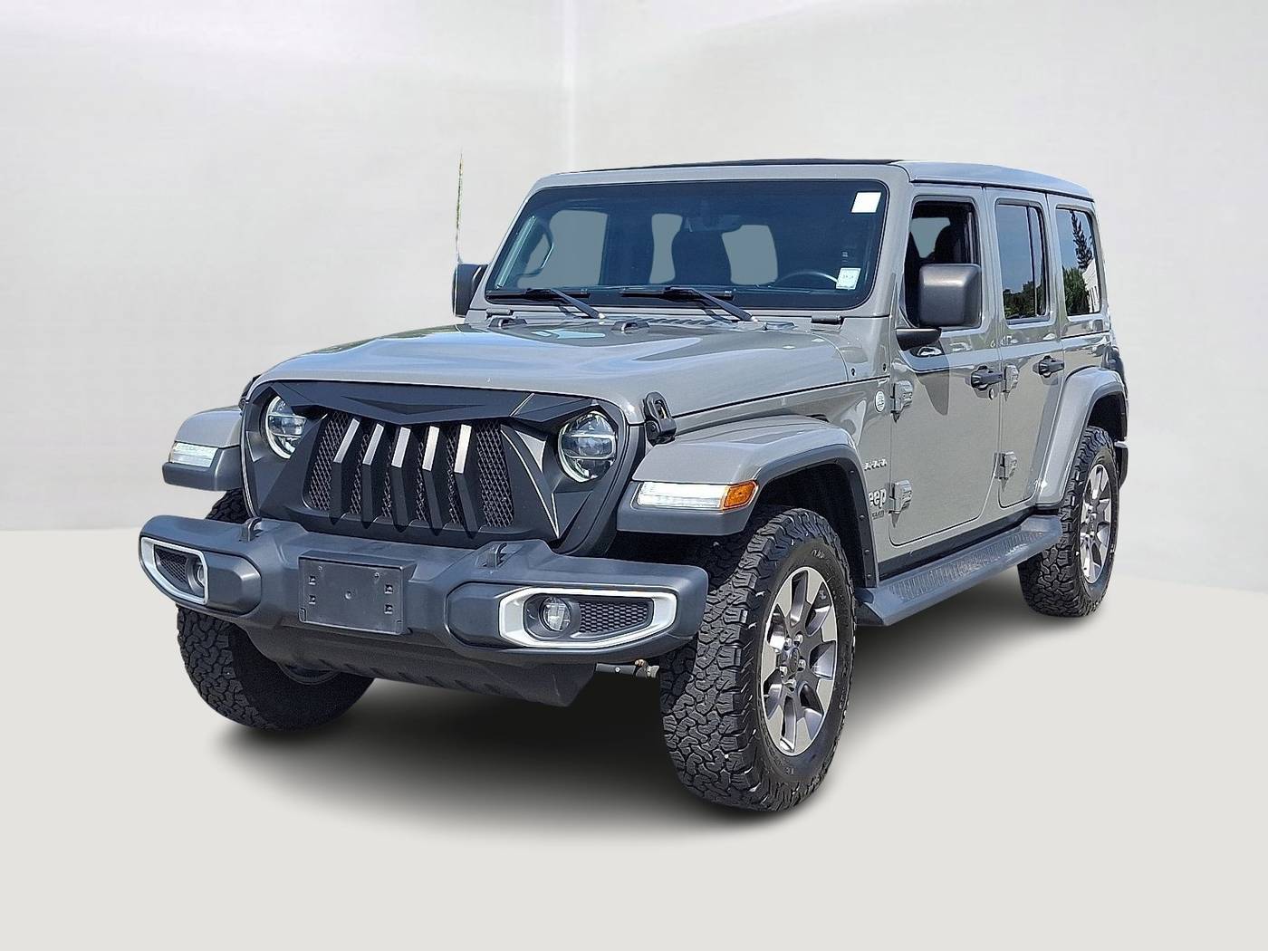 2020 Jeep Wrangler Sahara — SUV — 111,201 mi — Wappingers Falls, NY