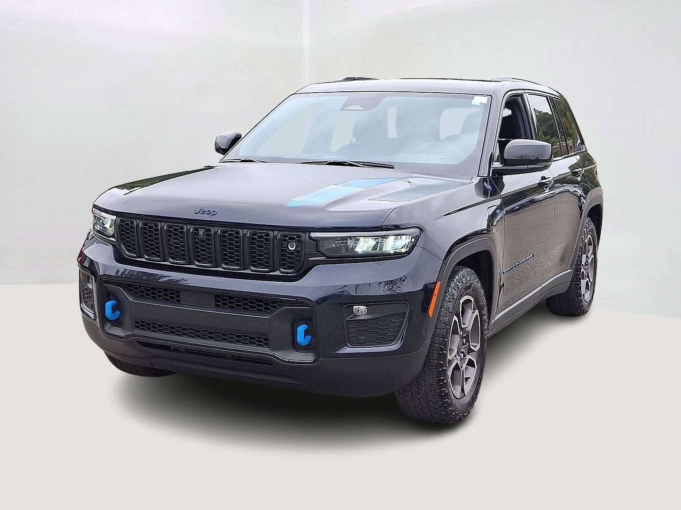 2023 Jeep Grand Cherokee Trailhawk 4xe — SUV — 22,773 mi — Wappingers Falls, NY