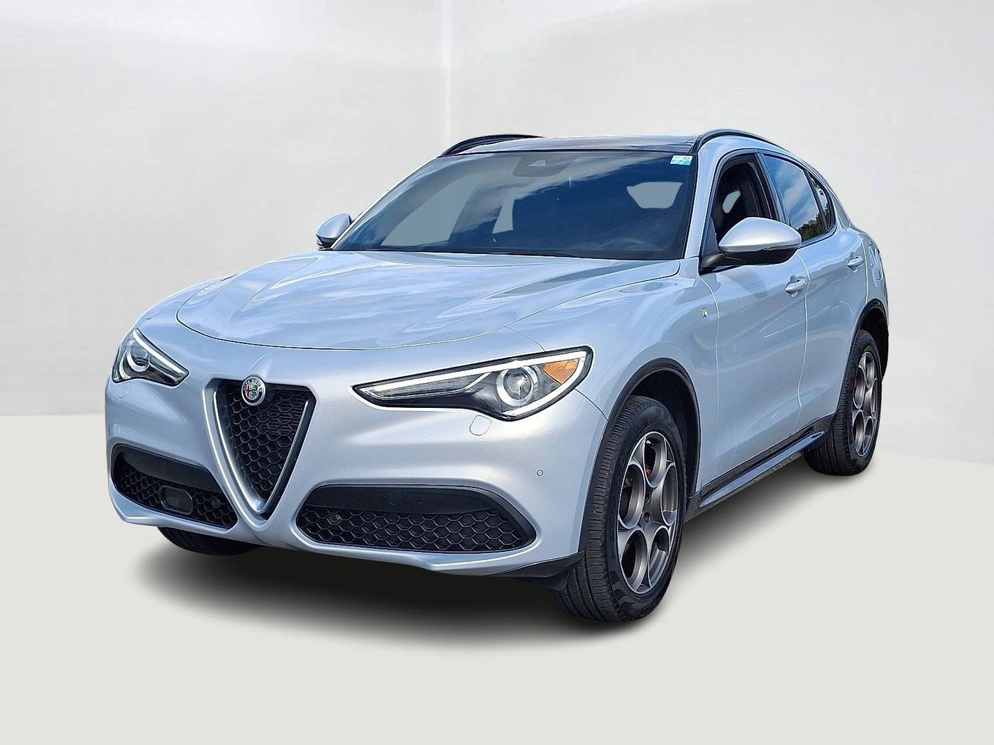 2023 Alfa Romeo Stelvio Ti — SUV — 19,710 mi — Wappingers Falls, NY