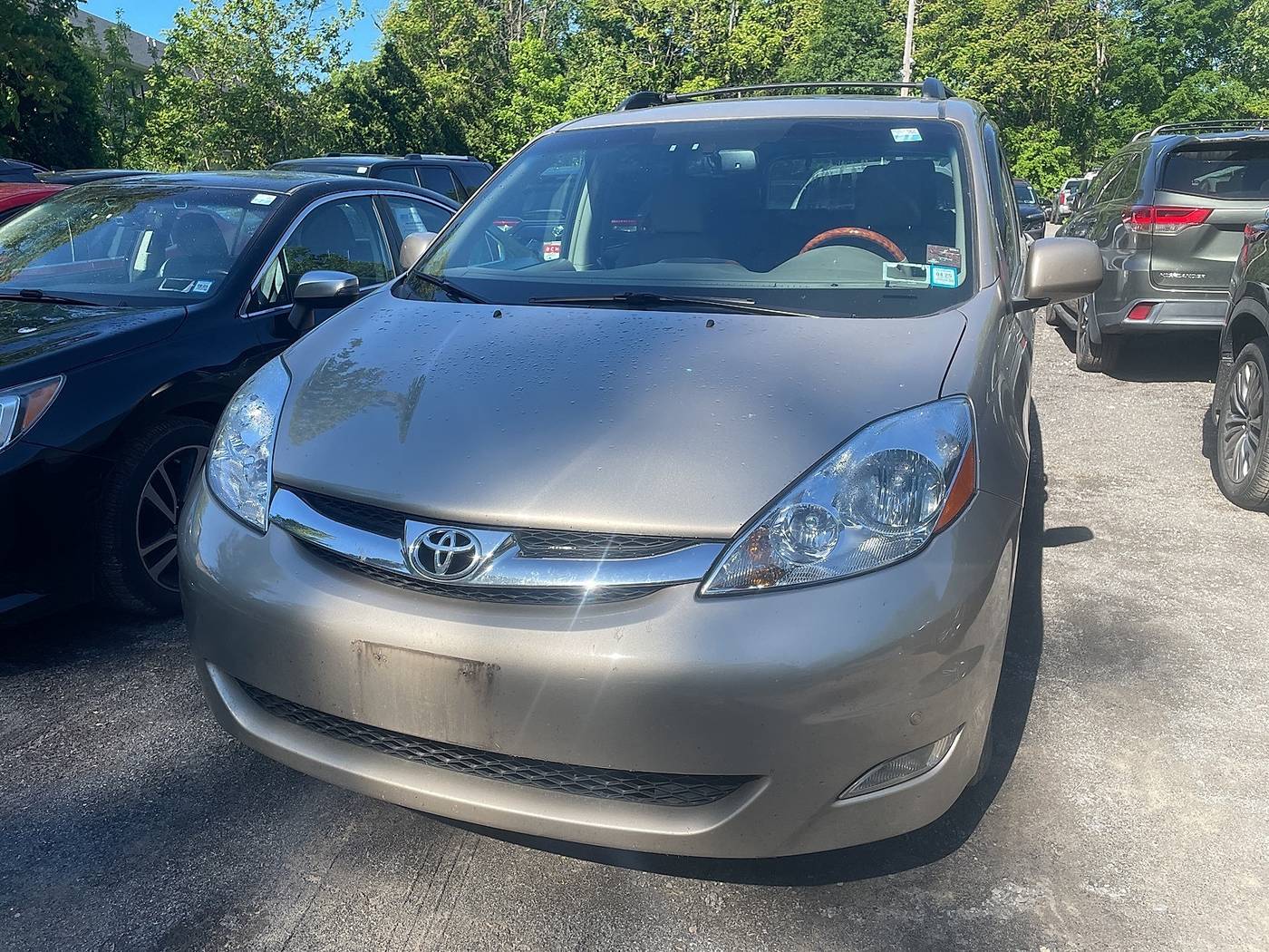 2009 Toyota Sienna XLE Limited — Minivan — 92,872 mi — Wappingers Falls, NY
