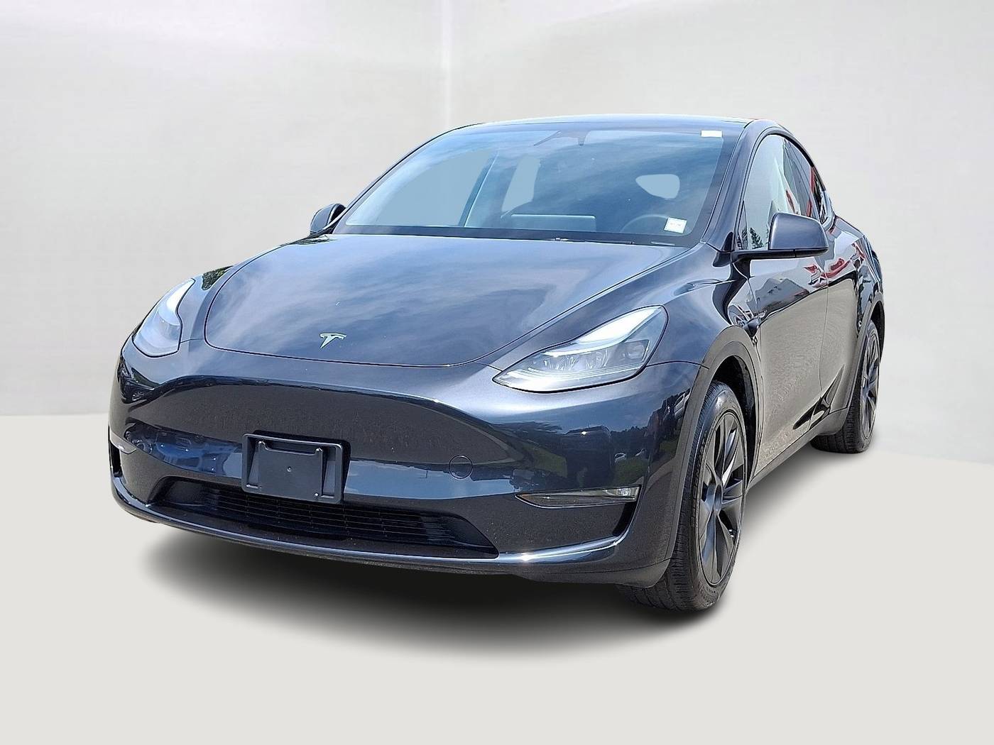 2025 Tesla Model Y Long Range — SUV — 4,245 mi — Wappingers Falls, NY