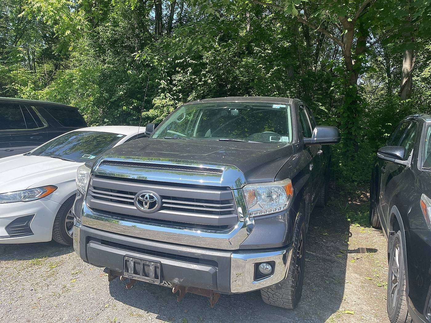 2015 Toyota Tundra SR5 — Pickup Truck — 54,542 mi — Wappingers Falls, NY