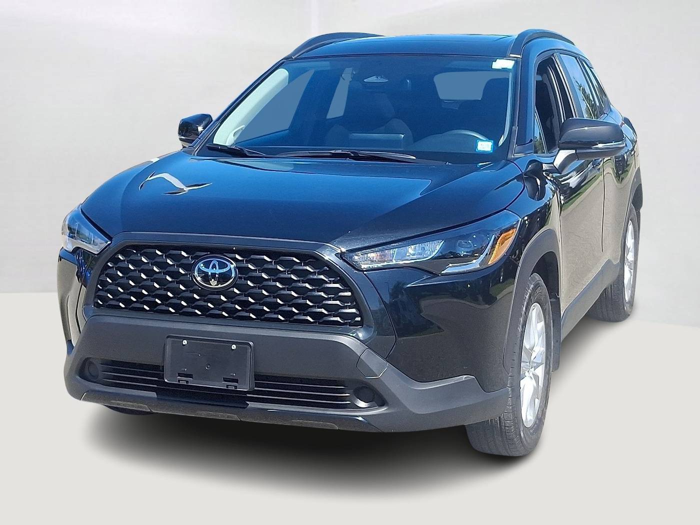 2024 Toyota Corolla Cross LE — SUV — 12,658 mi — Wappingers Falls, NY