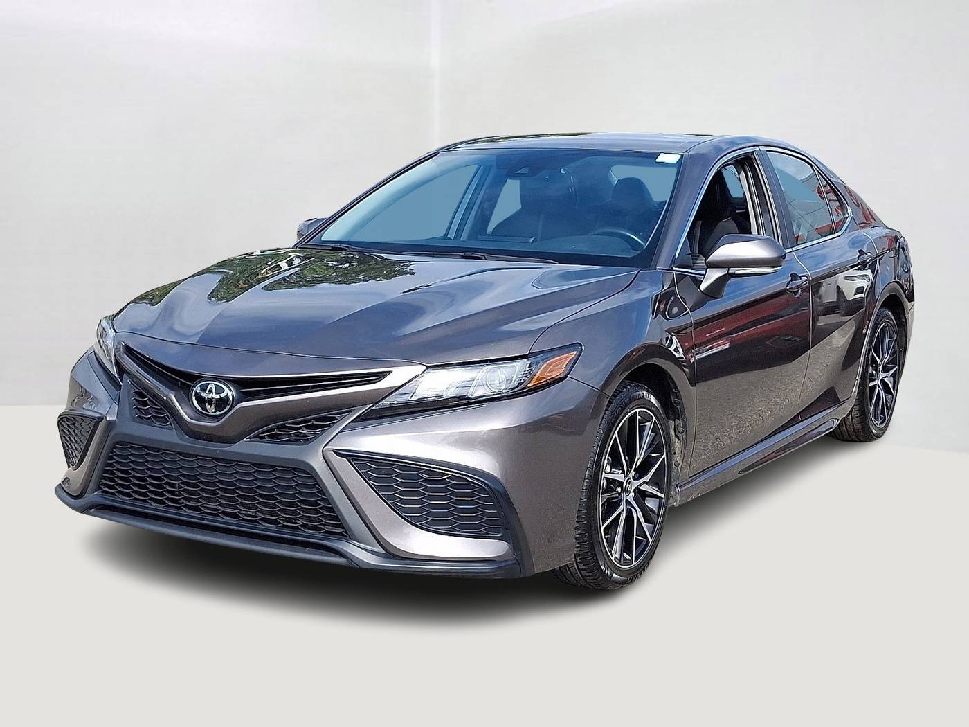 2024 Toyota Camry SE — Sedan — 57,830 mi — Wappingers Falls, NY