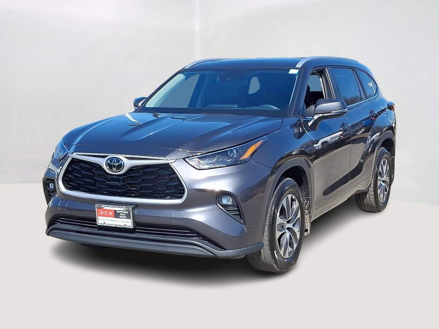2024 Toyota Highlander XLE — SUV — 15,887 mi — Wappingers Falls, NY