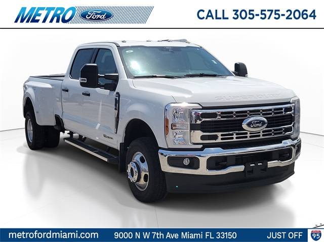 2024 Ford Super Duty F-350 XL — Pickup Truck — 15,734 mi — Miami, FL
