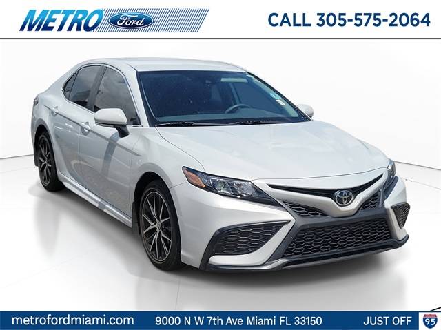 2023 Toyota Camry SE — Sedan — 15,185 mi — Miami, FL